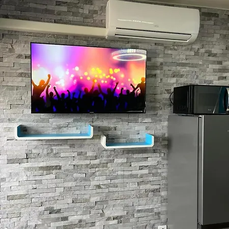 Rdc Avec Piscine Wifi Parking Clim * Gruissan