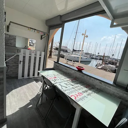 Rdc Avec Piscine Wifi Parking Clim Apartment *