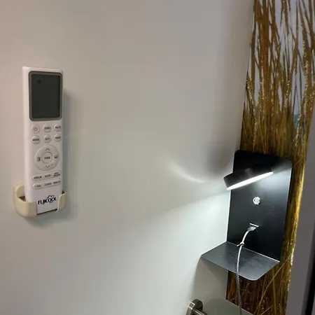 Rdc Avec Piscine Wifi Parking Clim